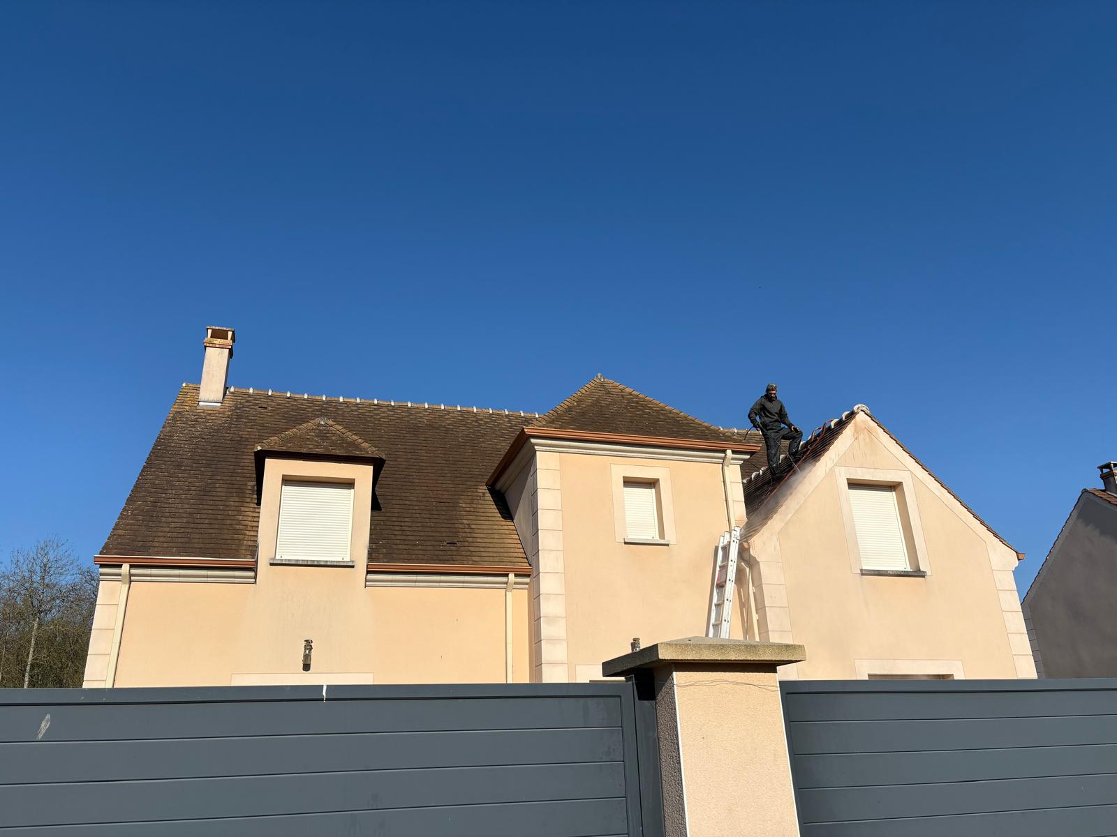 Réalisation Nettoyage & Démoussage — SCH Couverture (2)